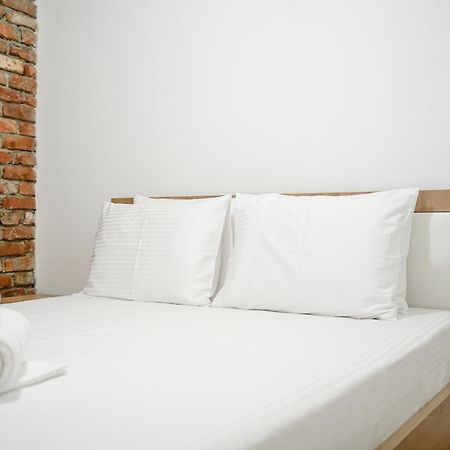 Ora Apartment Gjirokastër Esterno foto