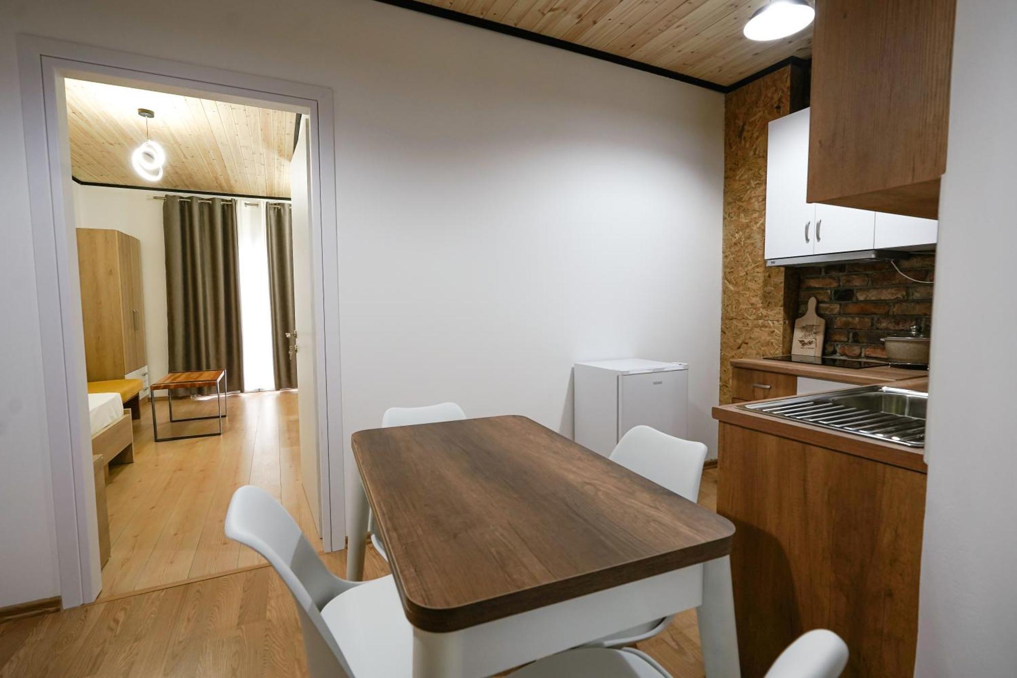 Ora Apartment Gjirokastër Esterno foto